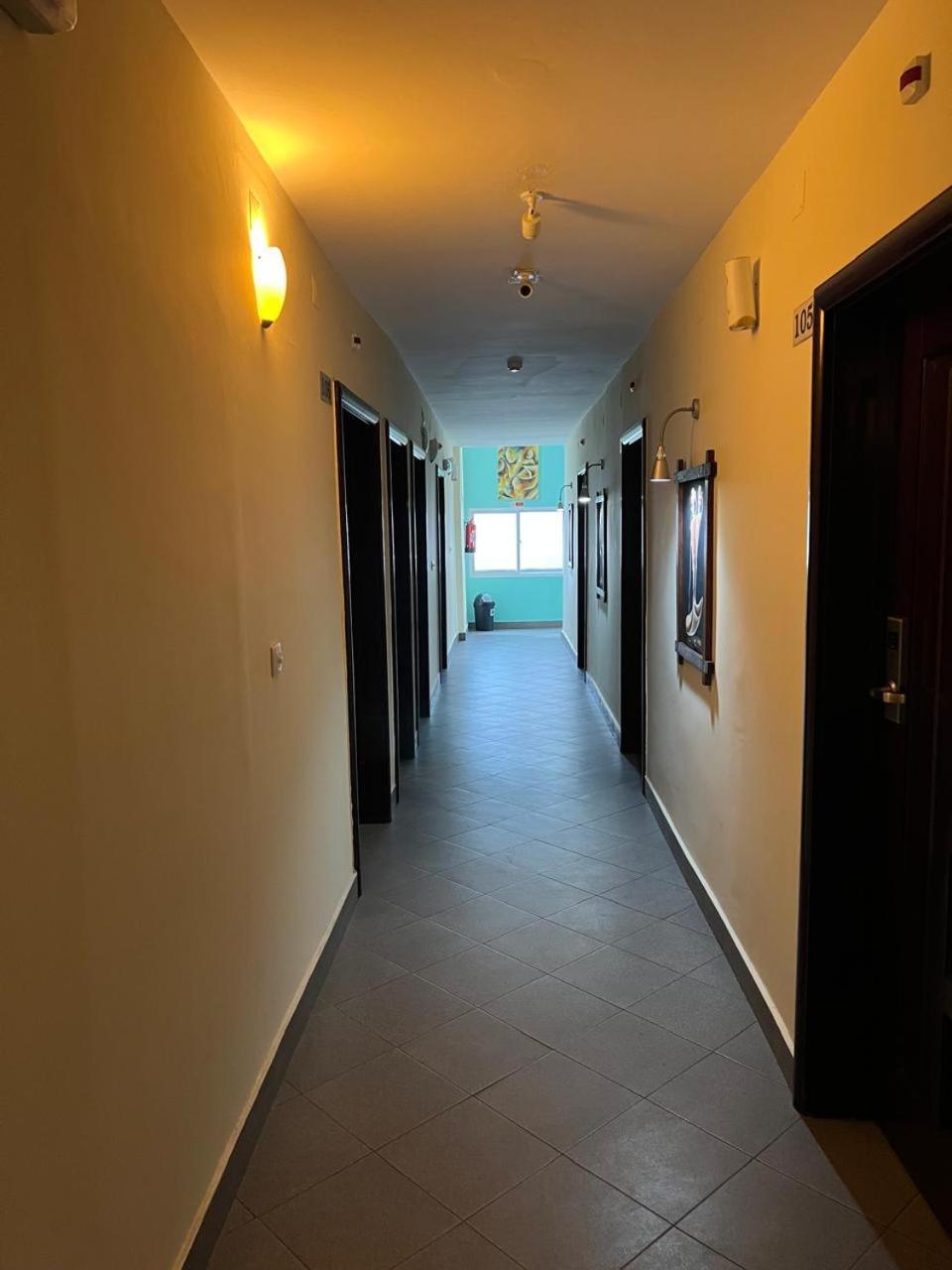 Hotel Wimbi Sun Пемба Екстериор снимка