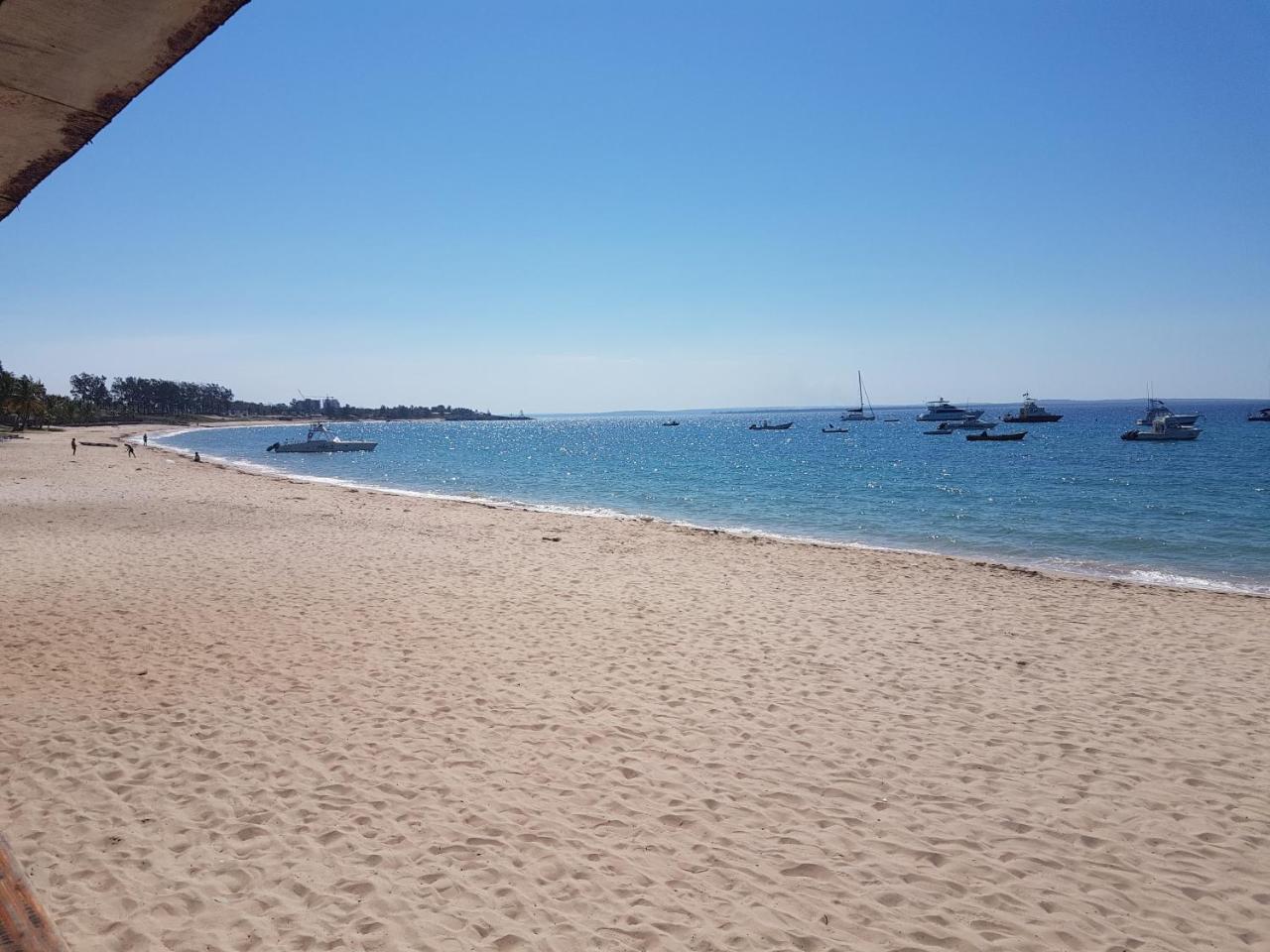 Hotel Wimbi Sun Пемба Екстериор снимка